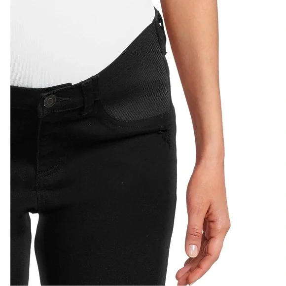 Time and Tru Women's Maternity Denim Bermuda Shorts Size M - Picture 3 of 9